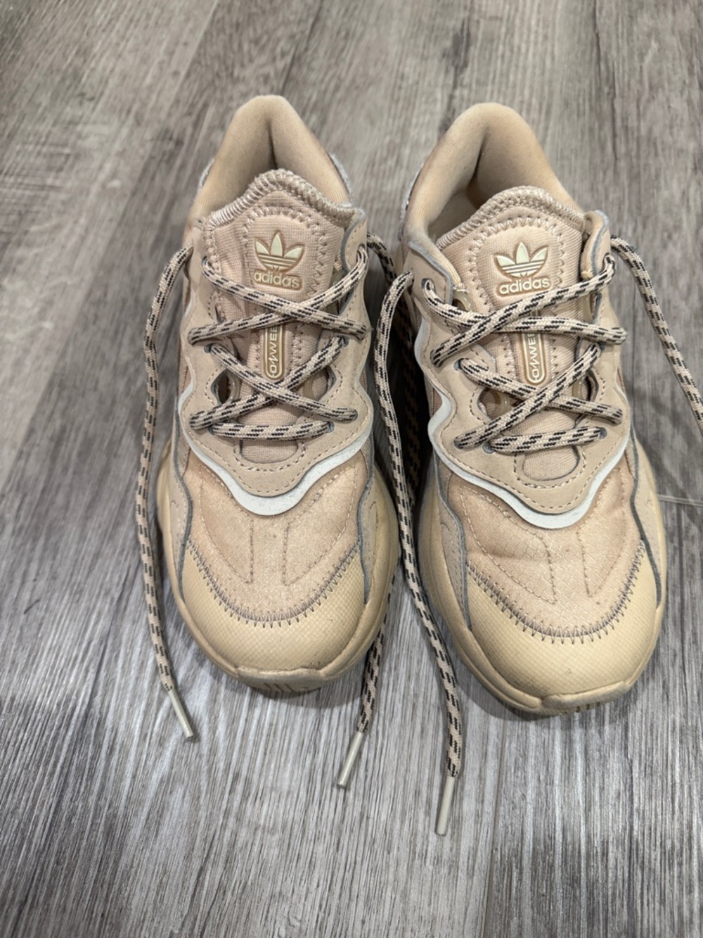 adidas Kids Neutral Beige/Tan Sneakers with Logo Detail